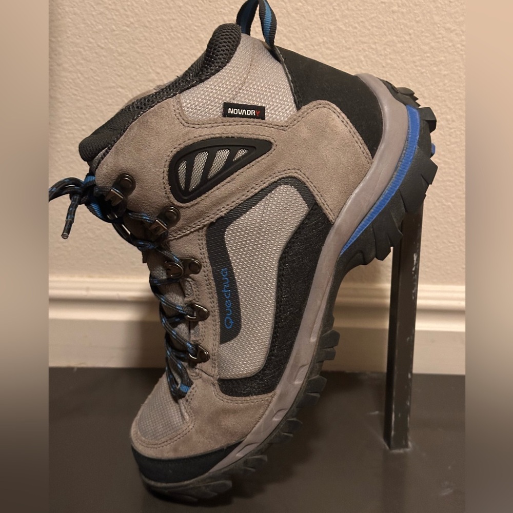 Quechua Men's Gray Hiking Boots - Picture 5 of 7